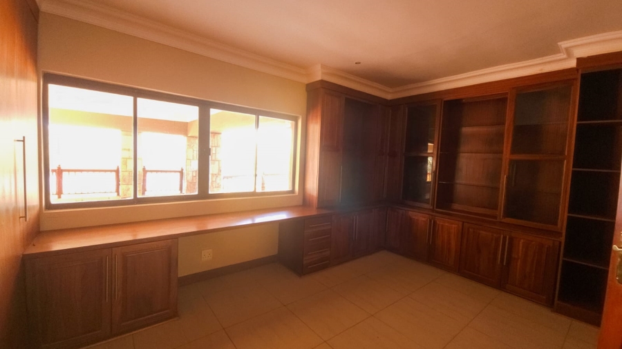 3 Bedroom Property for Sale in Birdwood Estate North West